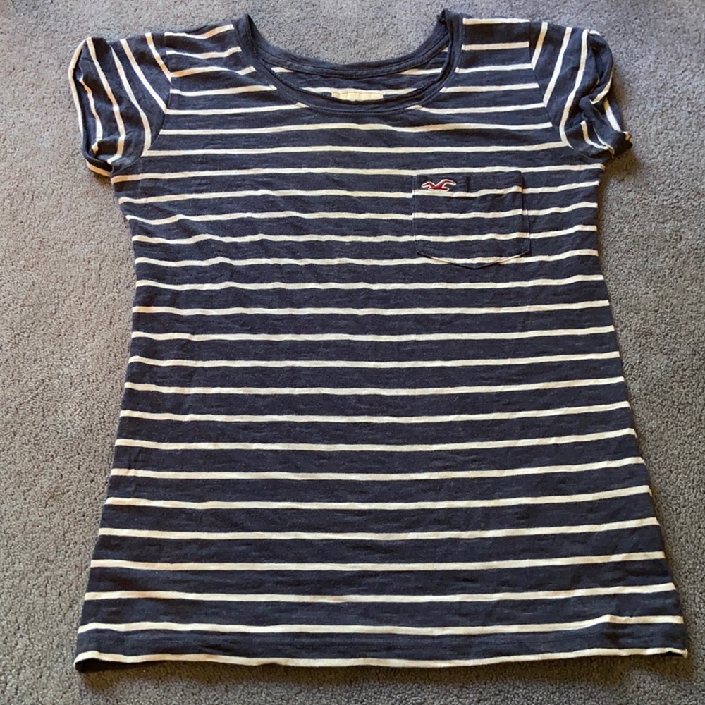 HOLLISTER • T-Shirt